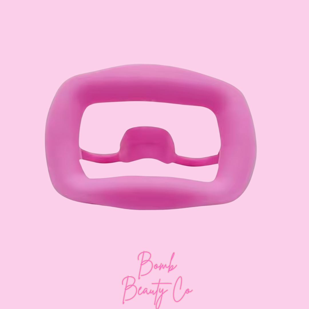 Silicone Cheek Retractor
