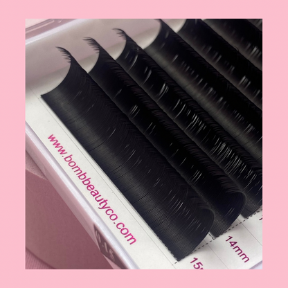 Classic Cashmere Lashes - Black